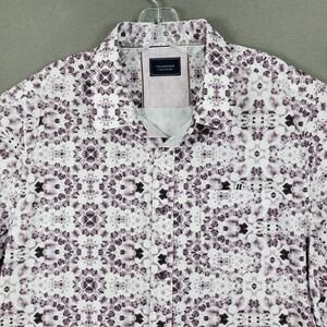 7Diamonds Button Down Mens XL White Purple 4 Way Stretch Short Sleeve Geometric